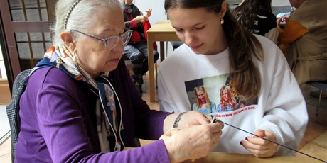 Powiększ grafikę: CENTRUM INTEGRACJI MIĘDZYPOKOLENIOWEJ