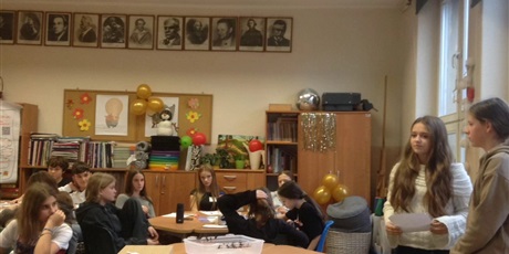 Powiększ grafikę: DEBATA