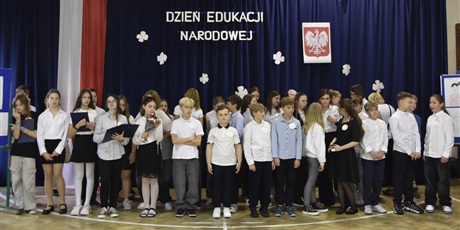 Powiększ grafikę: dzien-edukacji-narodowej-559250.jpg