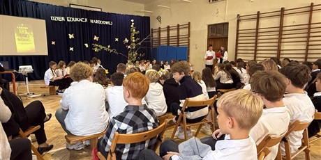Powiększ grafikę: DZIEŃ EDUKACJI NARODOWEJ