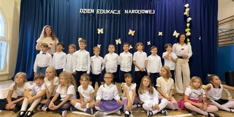 Powiększ grafikę: dzien-edukacji-narodowej-646156.jpg