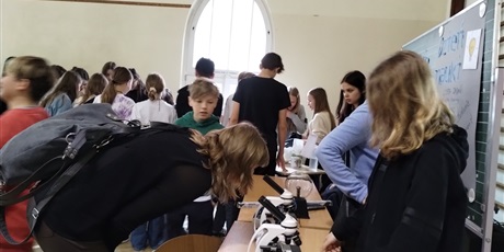 Powiększ grafikę: DZIEŃ NAUKI