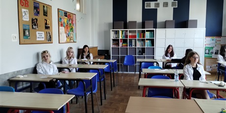 Powiększ grafikę: egzamin-osmoklasisty-692711.jpg