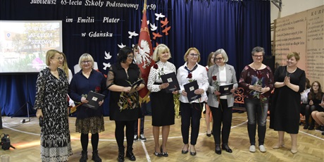 Powiększ grafikę: jubileusz-65-lecia-sp50-499635.jpg