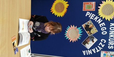 Powiększ grafikę: konkurs-pieknego-czytania-681813.jpg