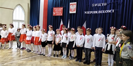 Powiększ grafikę: obchody-swieta-niepodleglosci-654331.jpg
