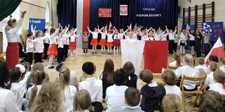 Powiększ grafikę: obchody-swieta-niepodleglosci-654349.jpg