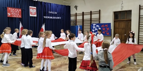 Powiększ grafikę: obchody-swieta-niepodleglosci-654353.jpg