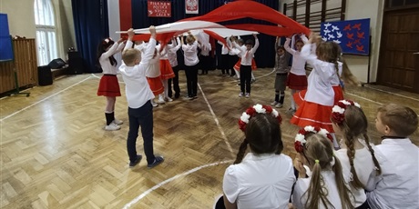 Powiększ grafikę: obchody-swieta-niepodleglosci-654358.jpg