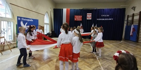 Powiększ grafikę: obchody-swieta-niepodleglosci-654360.jpg