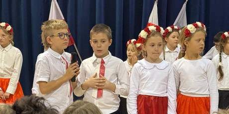 Powiększ grafikę: obchody-swieta-niepodleglosci-654377.jpg