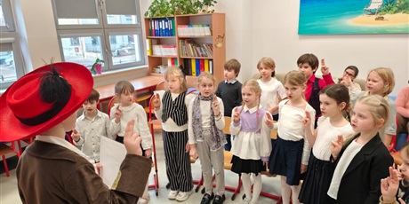 Powiększ grafikę: PASOWANIE NA CZYTELNIKA