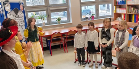 Powiększ grafikę: PASOWANIE NA CZYTELNIKA