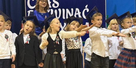 Powiększ grafikę: PASOWANIE NA UCZNIA