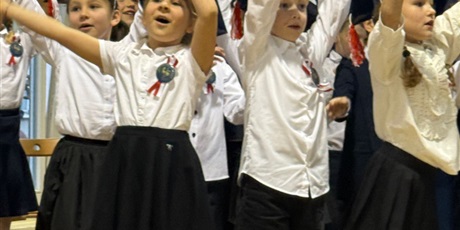 Powiększ grafikę: PASOWANIE NA UCZNIA