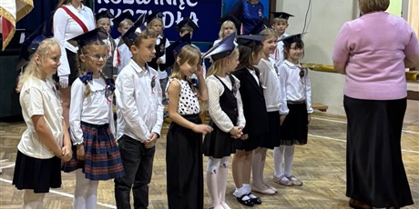 Powiększ grafikę: pasowanie-na-ucznia-649994.jpg