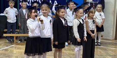 Powiększ grafikę: PASOWANIE NA UCZNIA