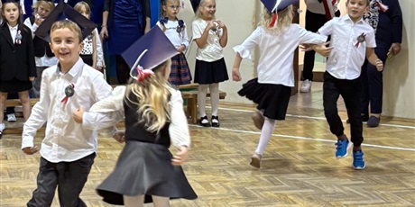 Powiększ grafikę: PASOWANIE NA UCZNIA