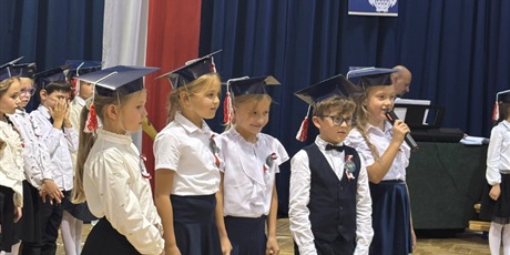 Powiększ grafikę: PASOWANIE NA UCZNIA