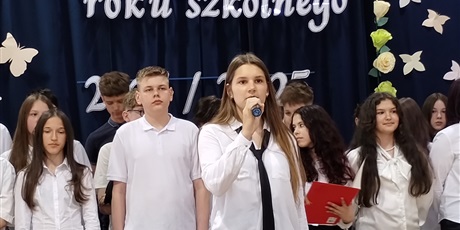 Powiększ grafikę: POŻEGNANIE KLAS 8