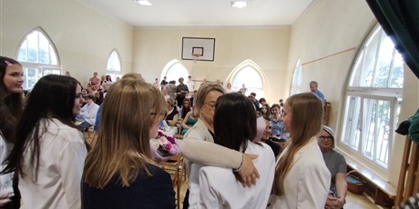 Powiększ grafikę: POŻEGNANIE KLAS 8