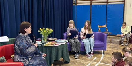 Powiększ grafikę: SPOTKANIE AUTORSKIE Z ANNĄ CZERWIŃSKĄ-RYDEL