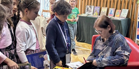 Powiększ grafikę: SPOTKANIE AUTORSKIE Z ANNĄ CZERWIŃSKĄ-RYDEL