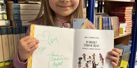 Powiększ grafikę: SPOTKANIE AUTORSKIE Z ANNĄ CZERWIŃSKĄ-RYDEL