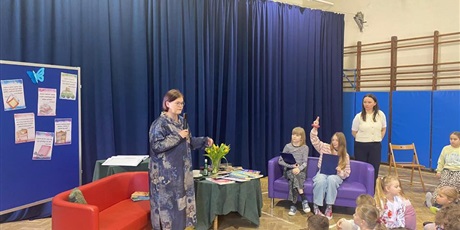 Powiększ grafikę: SPOTKANIE AUTORSKIE Z ANNĄ CZERWIŃSKĄ-RYDEL