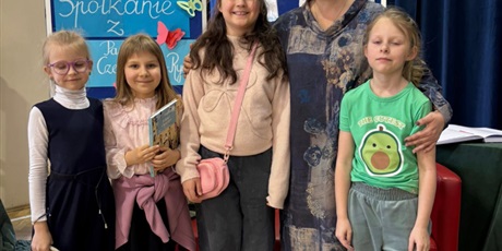 Powiększ grafikę: SPOTKANIE AUTORSKIE Z ANNĄ CZERWIŃSKĄ-RYDEL