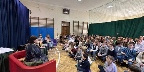 Powiększ grafikę: SPOTKANIE AUTORSKIE Z ANNĄ CZERWIŃSKĄ-RYDEL