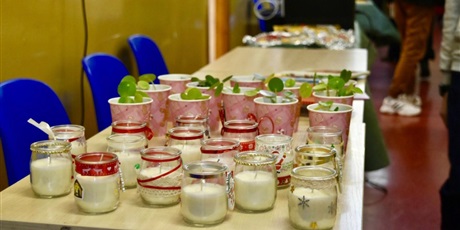 Powiększ grafikę: ŚWIĄTECZNY FESTYN RODZINNY