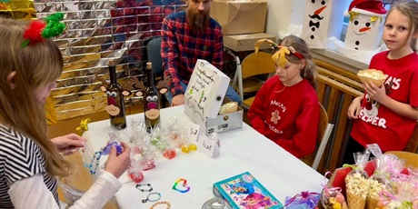 Powiększ grafikę: ŚWIĄTECZNY FESTYN RODZINNY