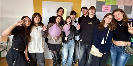 Powiększ grafikę: ŚWIĄTECZNY FESTYN RODZINNY