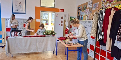 Powiększ grafikę: ŚWIĄTECZNY FESTYN RODZINNY