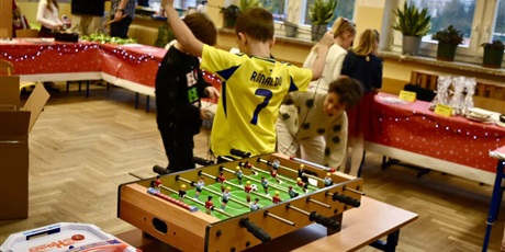 Powiększ grafikę: ŚWIĄTECZNY FESTYN RODZINNY