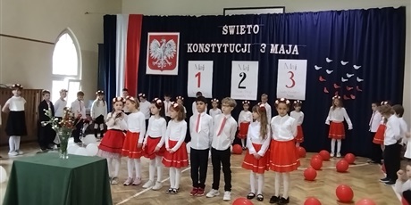 Powiększ grafikę: ŚWIĘTO KONSTYTUCJI 3 MAJA