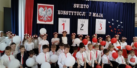 Powiększ grafikę: ŚWIĘTO KONSTYTUCJI 3 MAJA