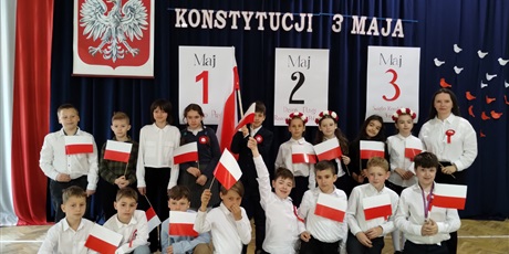 Powiększ grafikę: ŚWIĘTO KONSTYTUCJI 3 MAJA