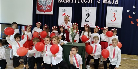 Powiększ grafikę: ŚWIĘTO KONSTYTUCJI 3 MAJA