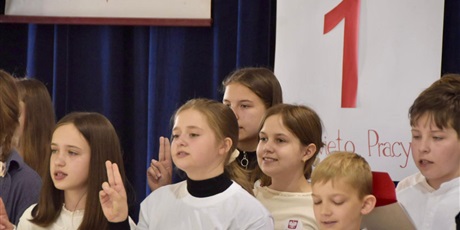 Powiększ grafikę: swieto-konstytucji-3-maja-610491.jpg
