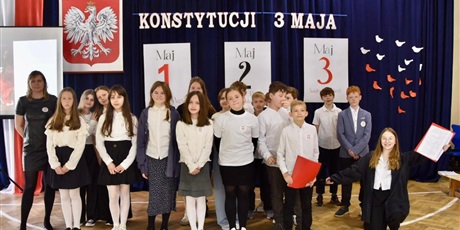 Powiększ grafikę: swieto-konstytucji-3-maja-610492.jpg