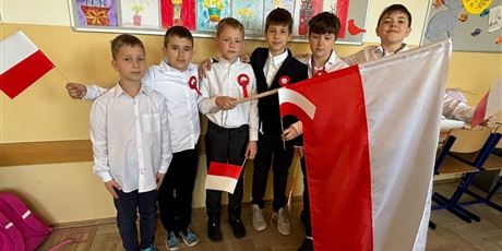 Powiększ grafikę: ŚWIĘTO KONSTYTUCJI 3 MAJA