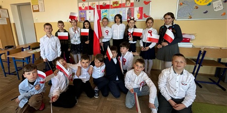 Powiększ grafikę: ŚWIĘTO KONSTYTUCJI 3 MAJA