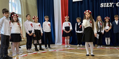 Powiększ grafikę: swieto-konstytucji-3-maja-691346.jpg