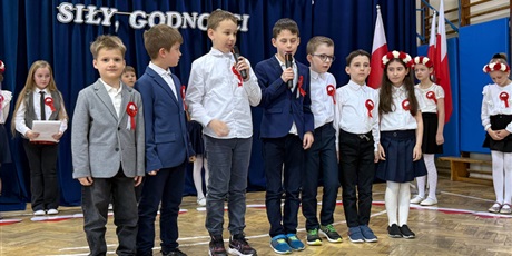 Powiększ grafikę: swieto-konstytucji-3-maja-691357.jpg