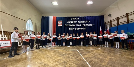 Powiększ grafikę: swieto-konstytucji-3-maja-691358.jpg