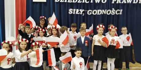 Powiększ grafikę: swieto-konstytucji-3-maja-691384.jpg