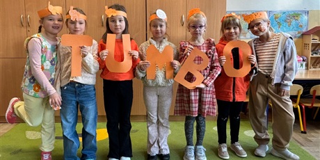 Powiększ grafikę: tumbo-pomaga-657032.jpg