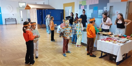 Powiększ grafikę: tumbo-pomaga-657050.jpg